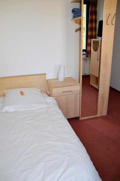 Velcrea Hotel Willebadessen Bilik gambar
