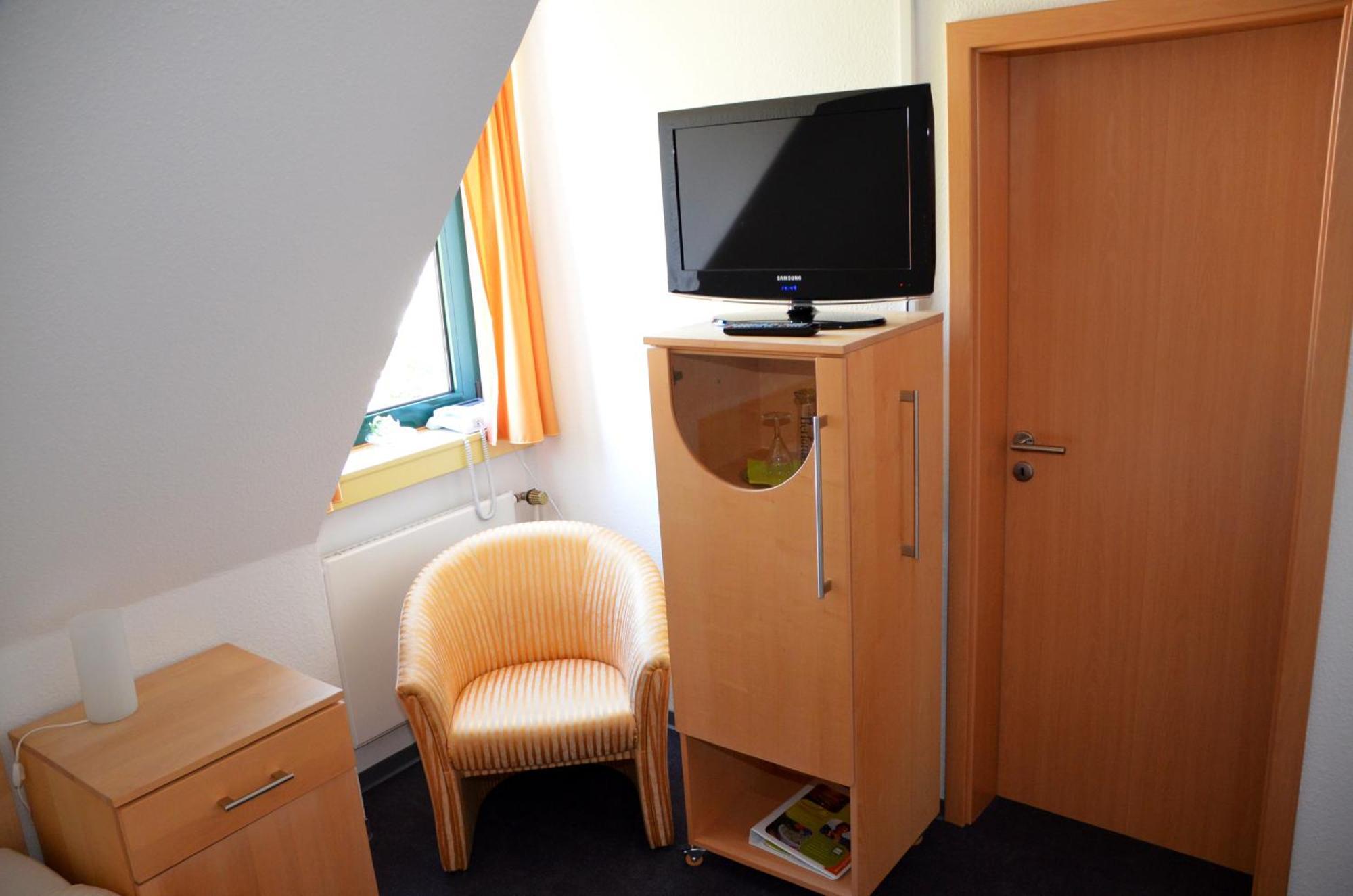 Velcrea Hotel Willebadessen Bilik gambar