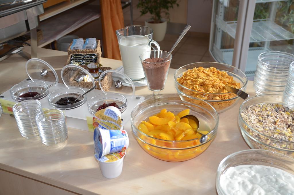 Velcrea Hotel Willebadessen Luaran gambar